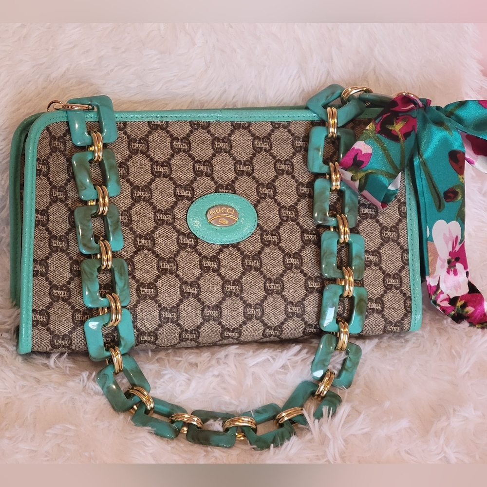 Gucci Beige and Teal Shoulder Bag - Picture 3 of 17